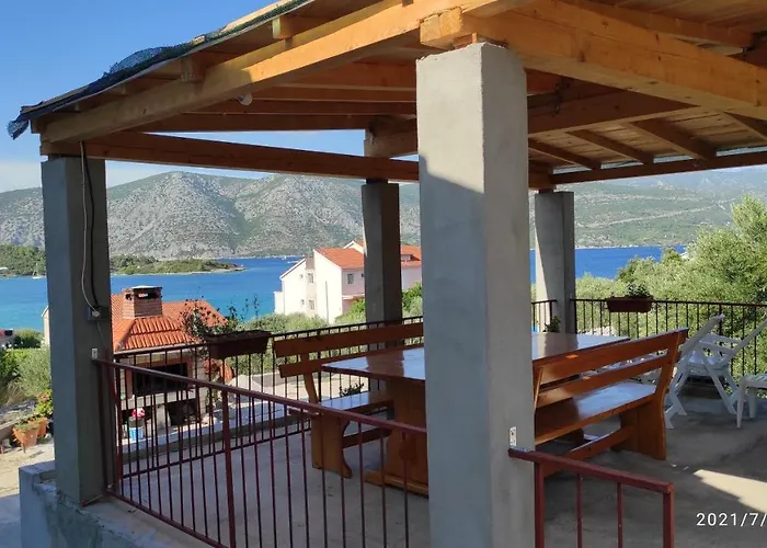 By The Sea Kneza, Korcula - 4342 *